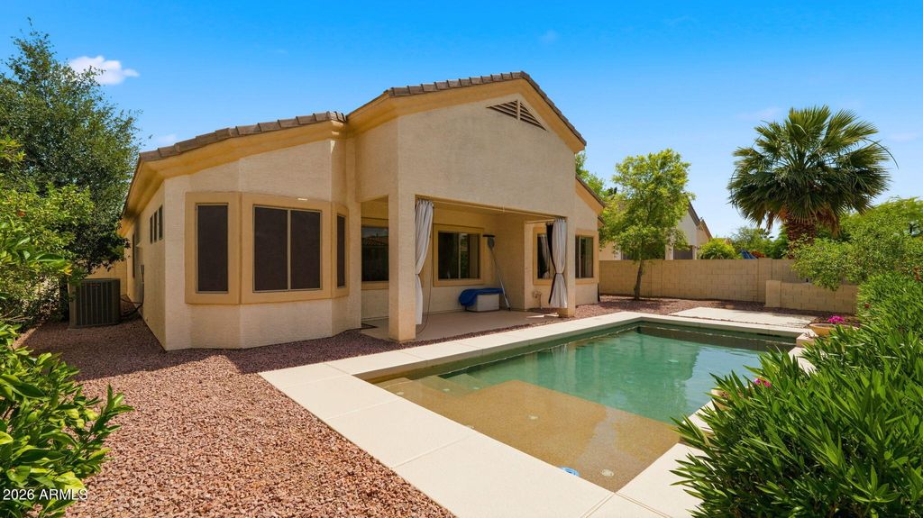 Photo of 13564 W Alvarado Drive, Goodyear, AZ 85395 (MLS # 7013923)
