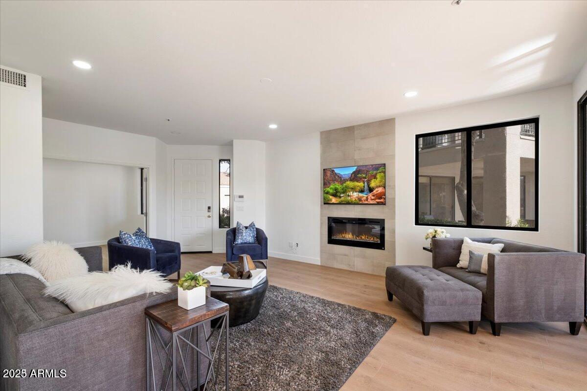 7700 E GAINEY RANCH Road 122