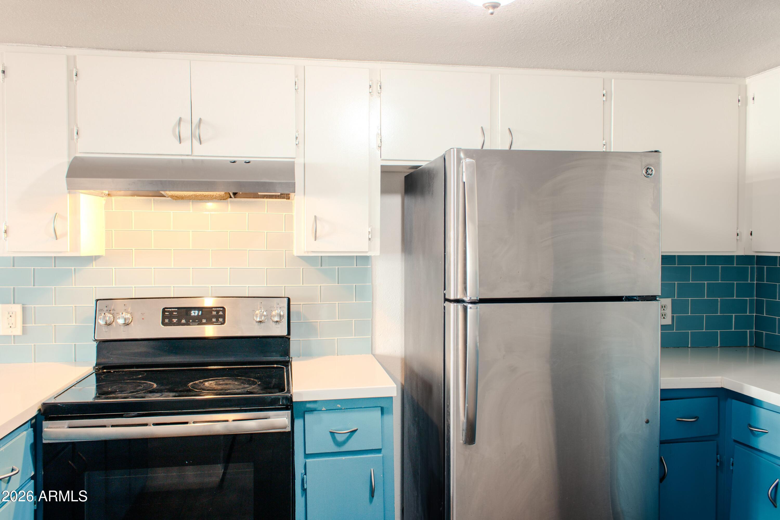 6528 N 17th Avenue Apt 5