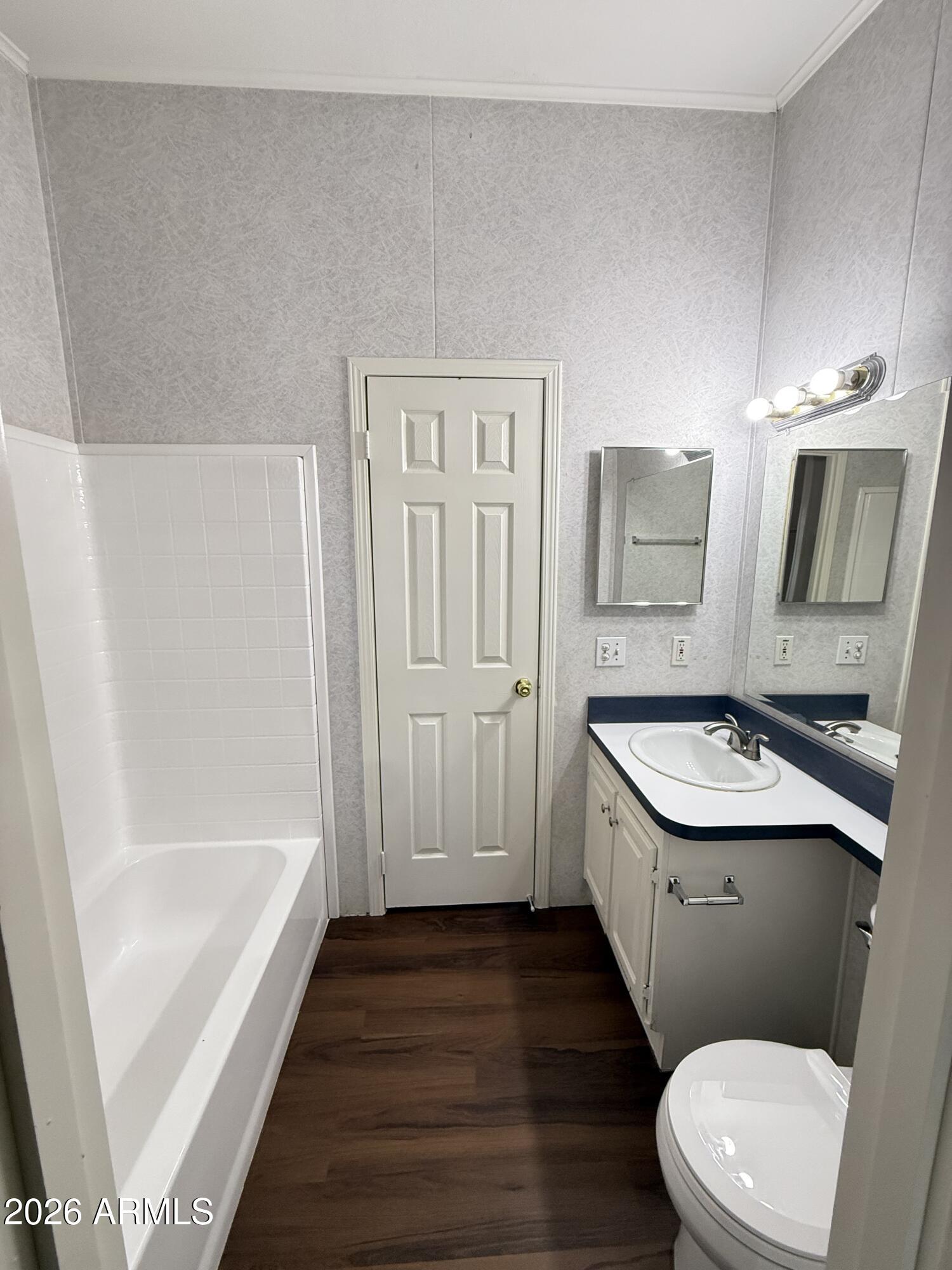 11008 W SOUTHERN Avenue