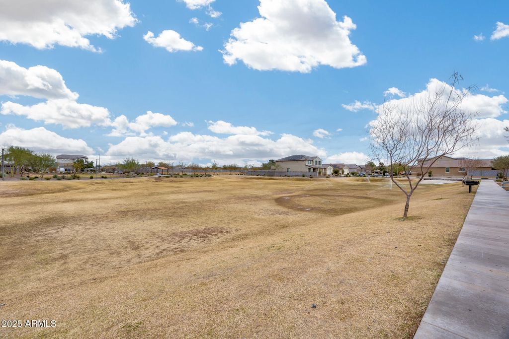 listing image 64