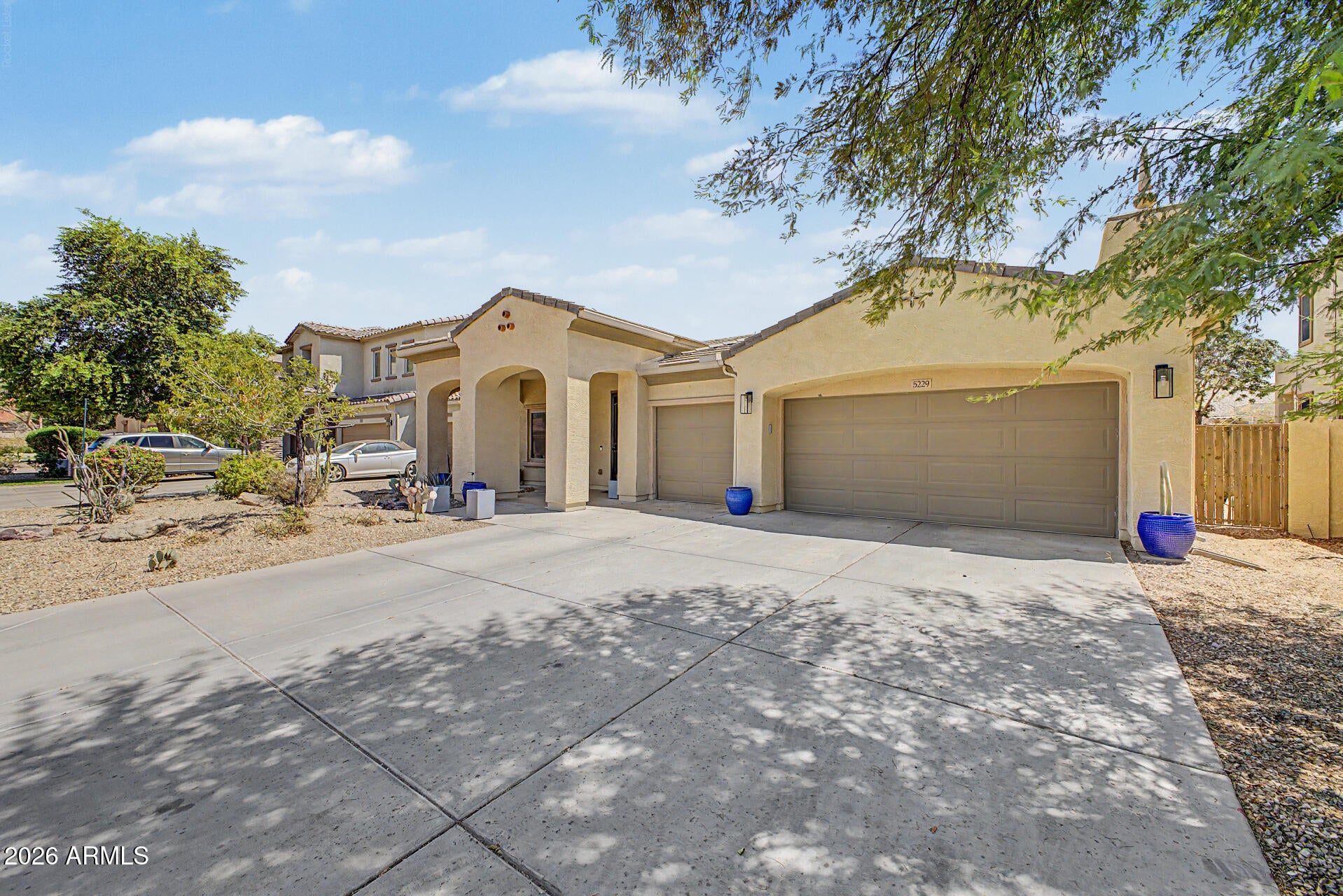 5229 W BRANHAM Lane