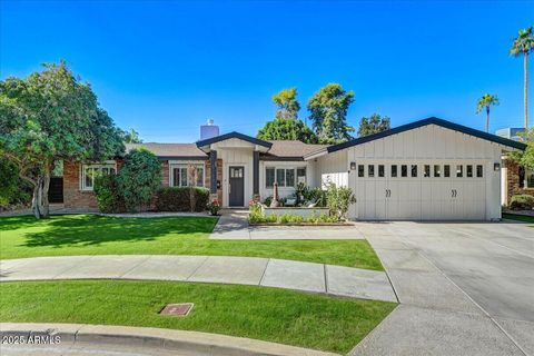 Photo of 5104 N 33rd Street, Phoenix, AZ 85018 (MLS # 6955788)