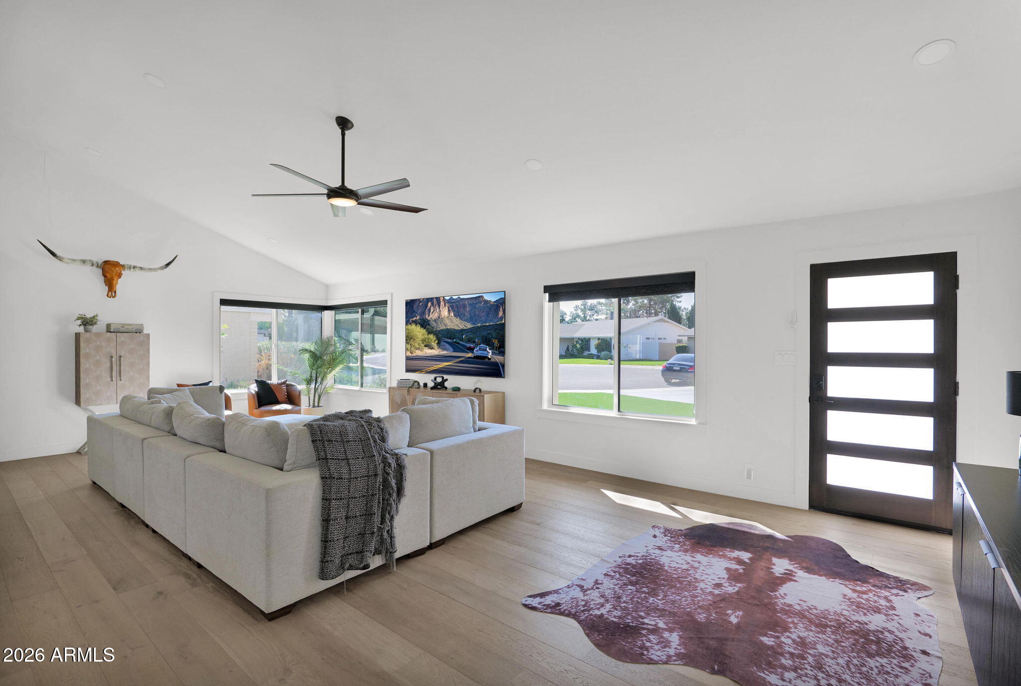 7629 N VIA DE LOS NINOS --