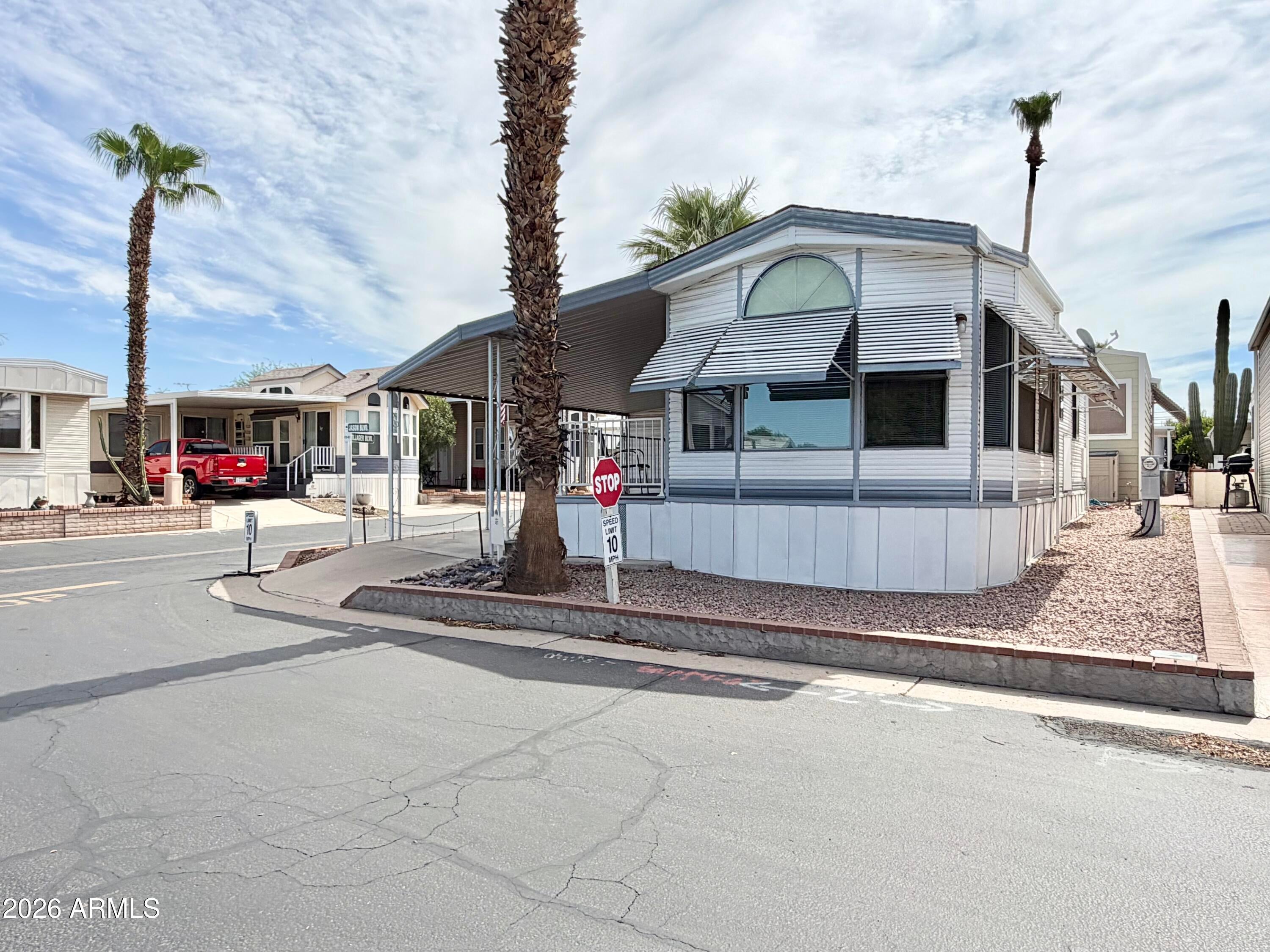 111 S GREENFIELD Road 481