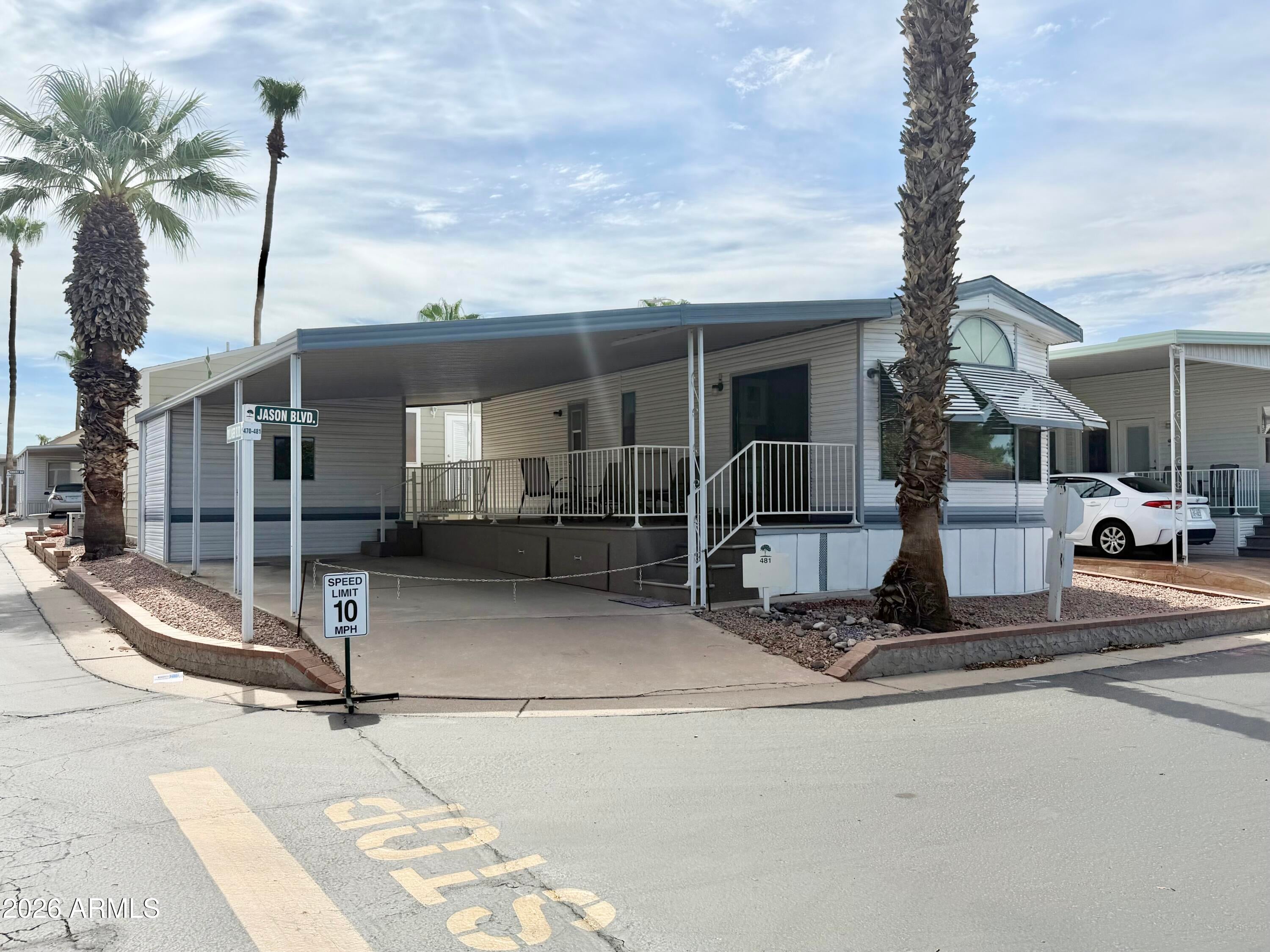 111 S GREENFIELD Road 481
