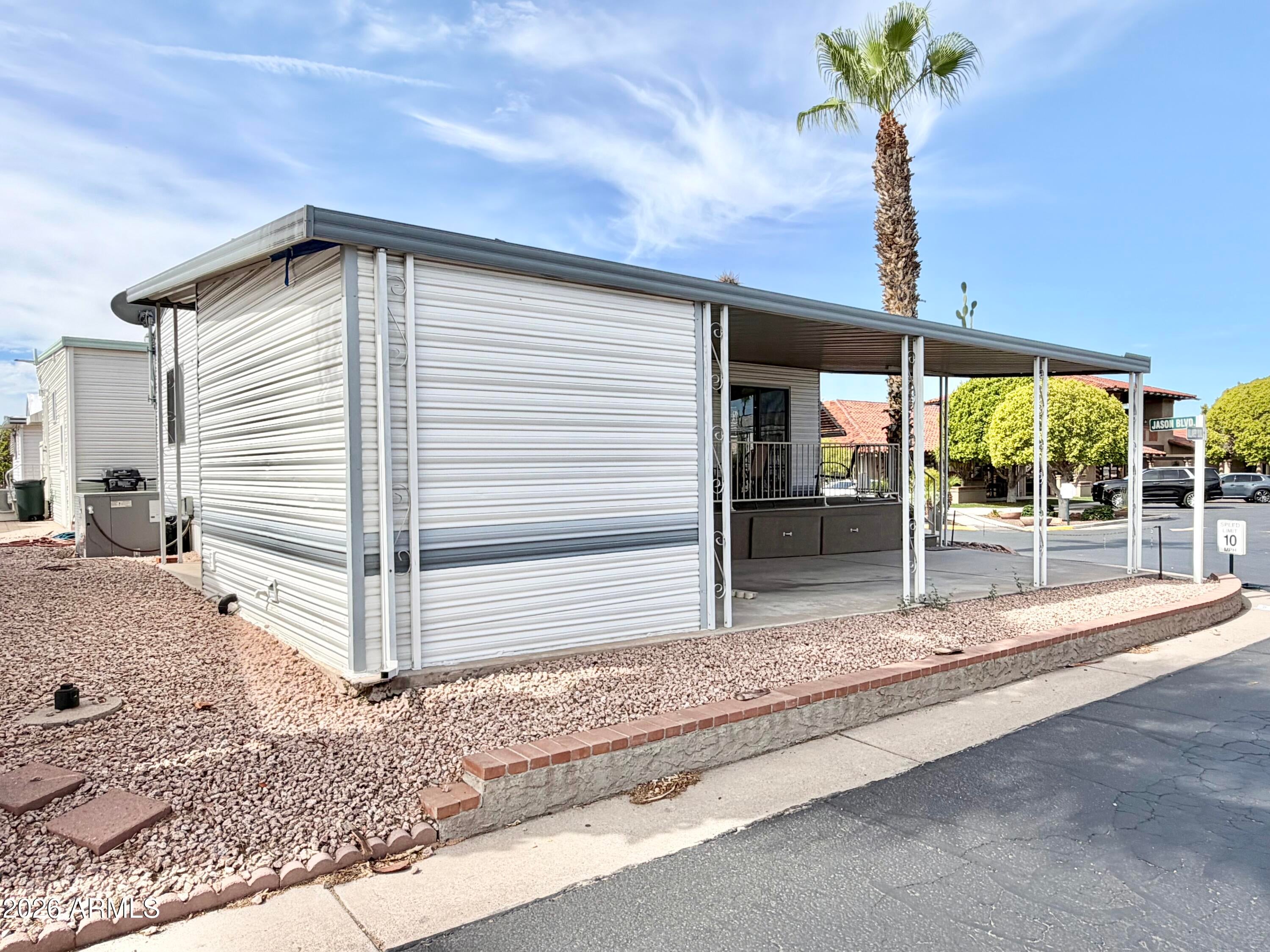 111 S GREENFIELD Road 481