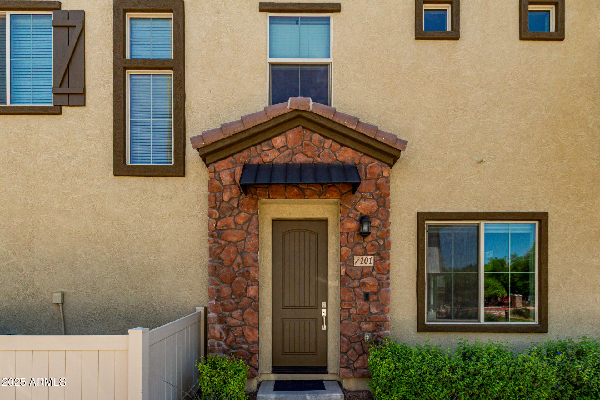 2722 S CAVALIER Drive 101
