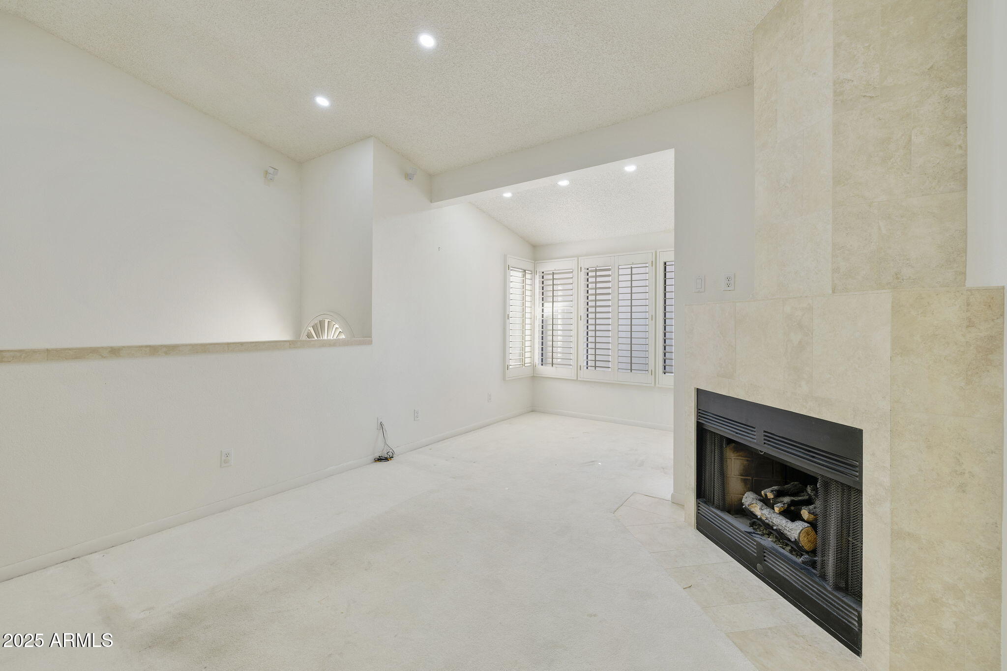 1840 E MORTEN Avenue 229