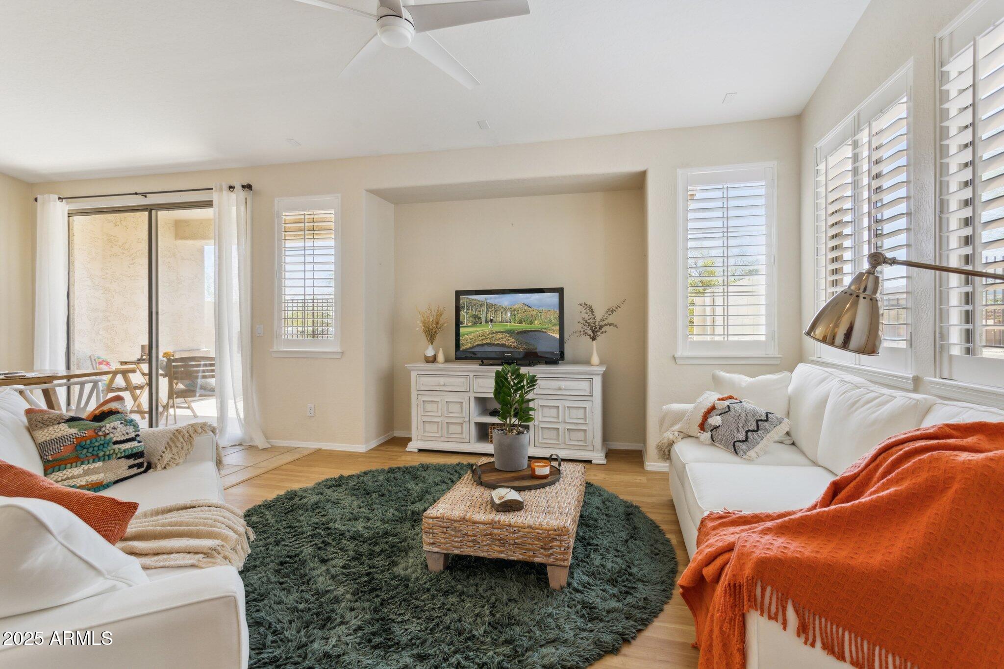 1024 E FRYE Road 1063