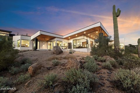 6760 E SKYLINE Drive Cave Creek AZ 85331
