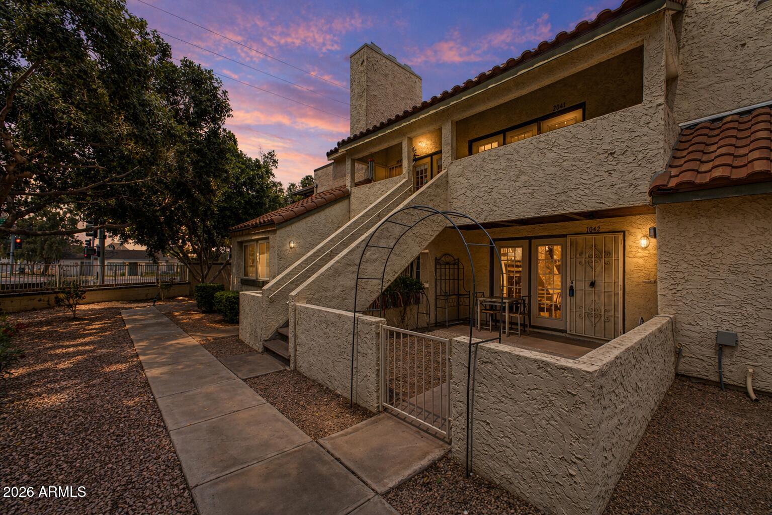 30 E BROWN Road 1042