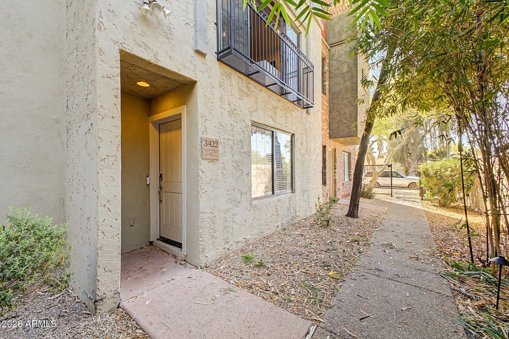 Photo of 3422 E Avalon Drive, Phoenix, AZ 85018 (MLS # 7003566)