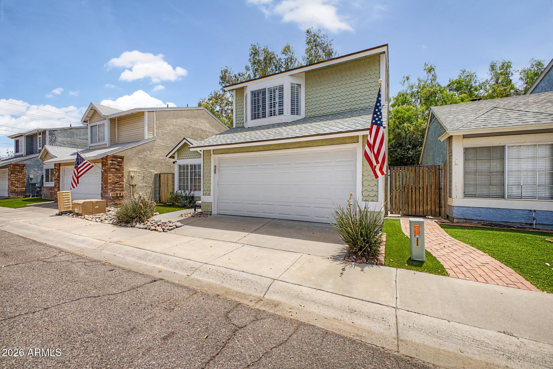 3549 E LE MARCHE Avenue