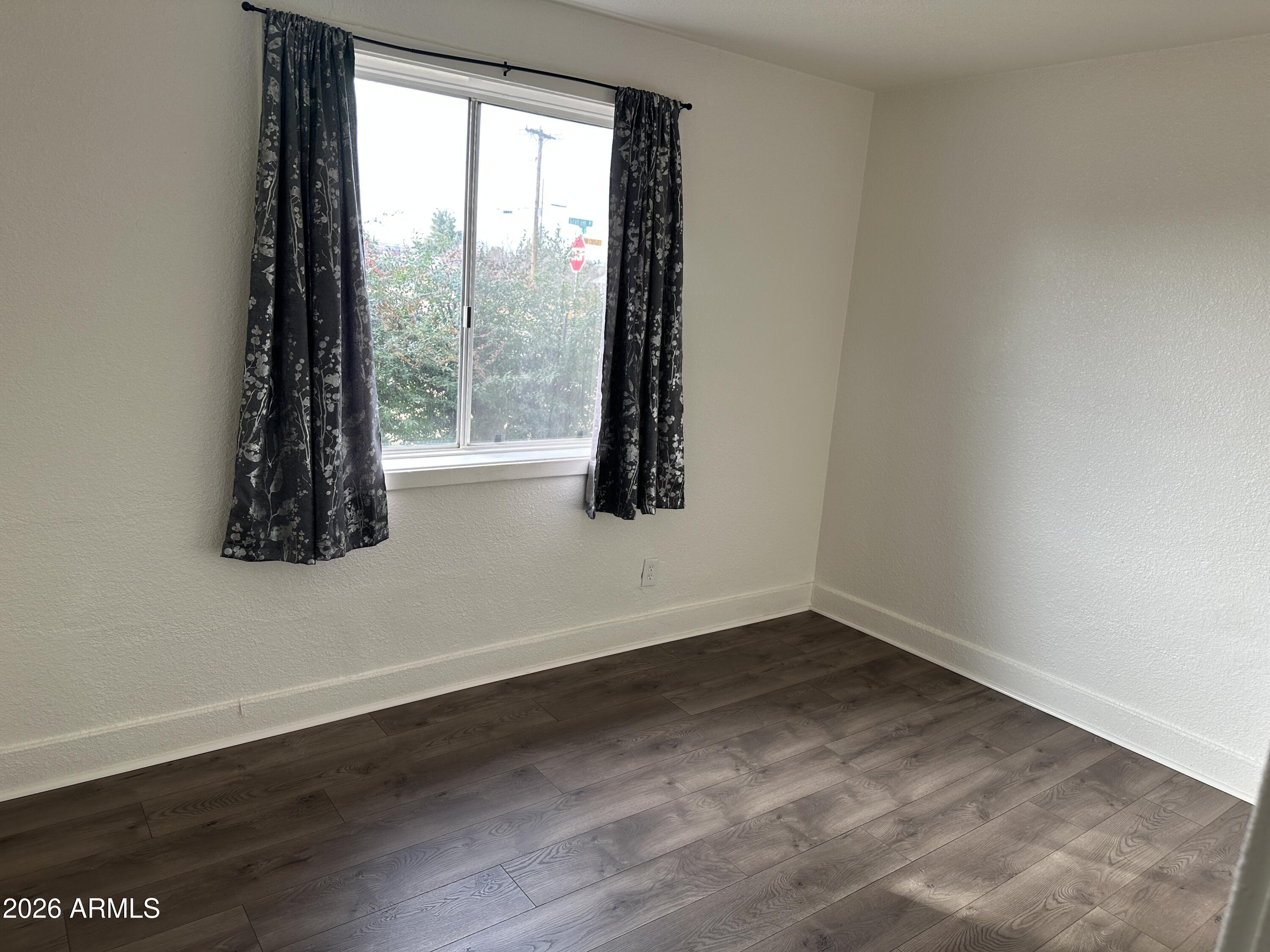 WHETSTONE VISTA - Residential Income