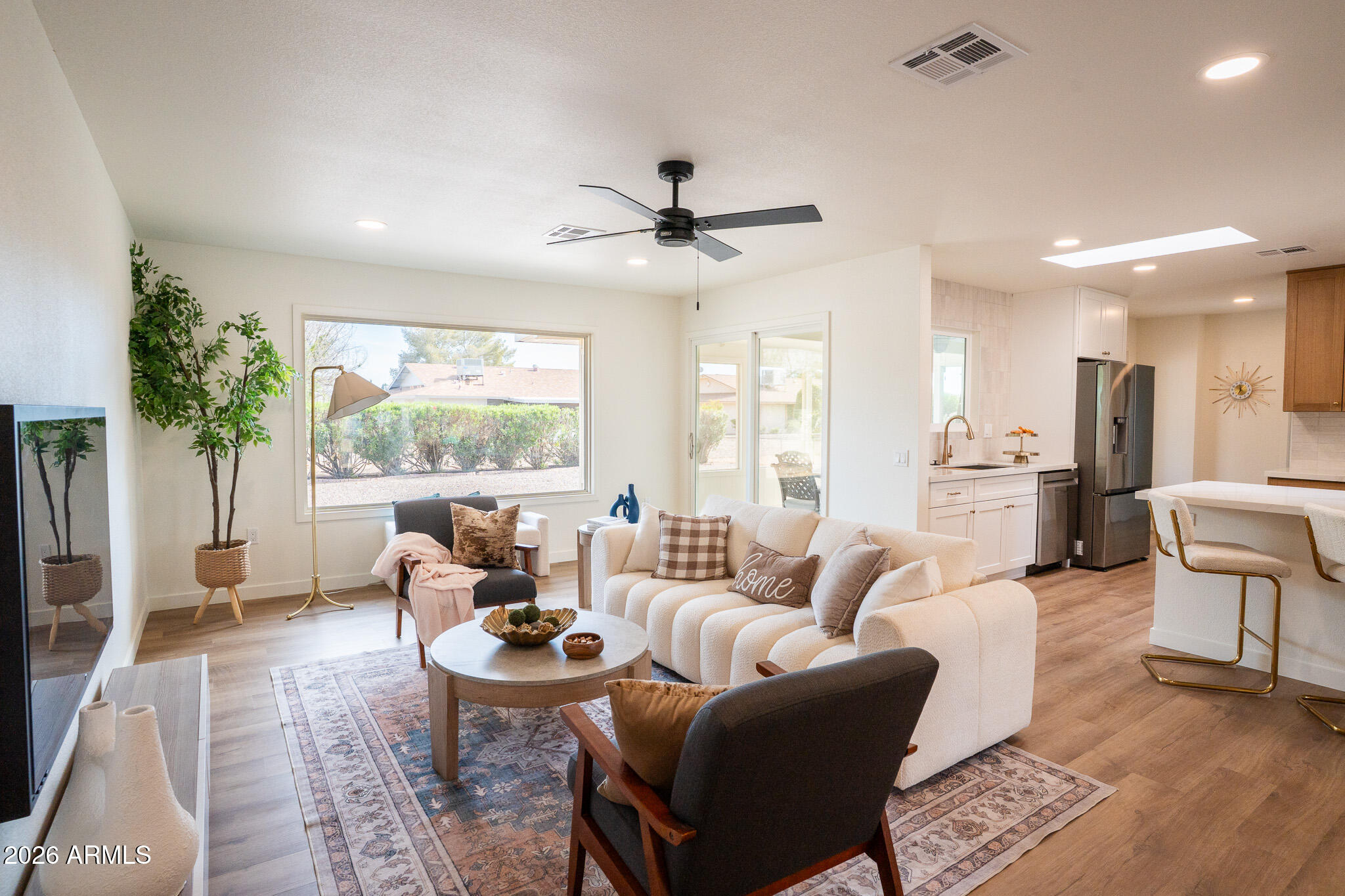 19617 N WILLOWCREEK Circle