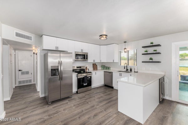 335 S HARRIS DR, MESA, AZ 85204 - Image a20e00b4b695ef600ae76ac8e9f94ea7/1545148254
