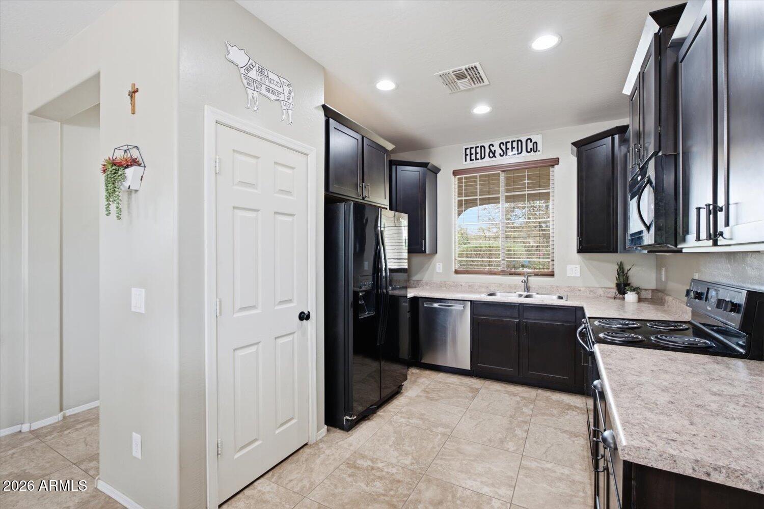 12029 W LOCUST Lane