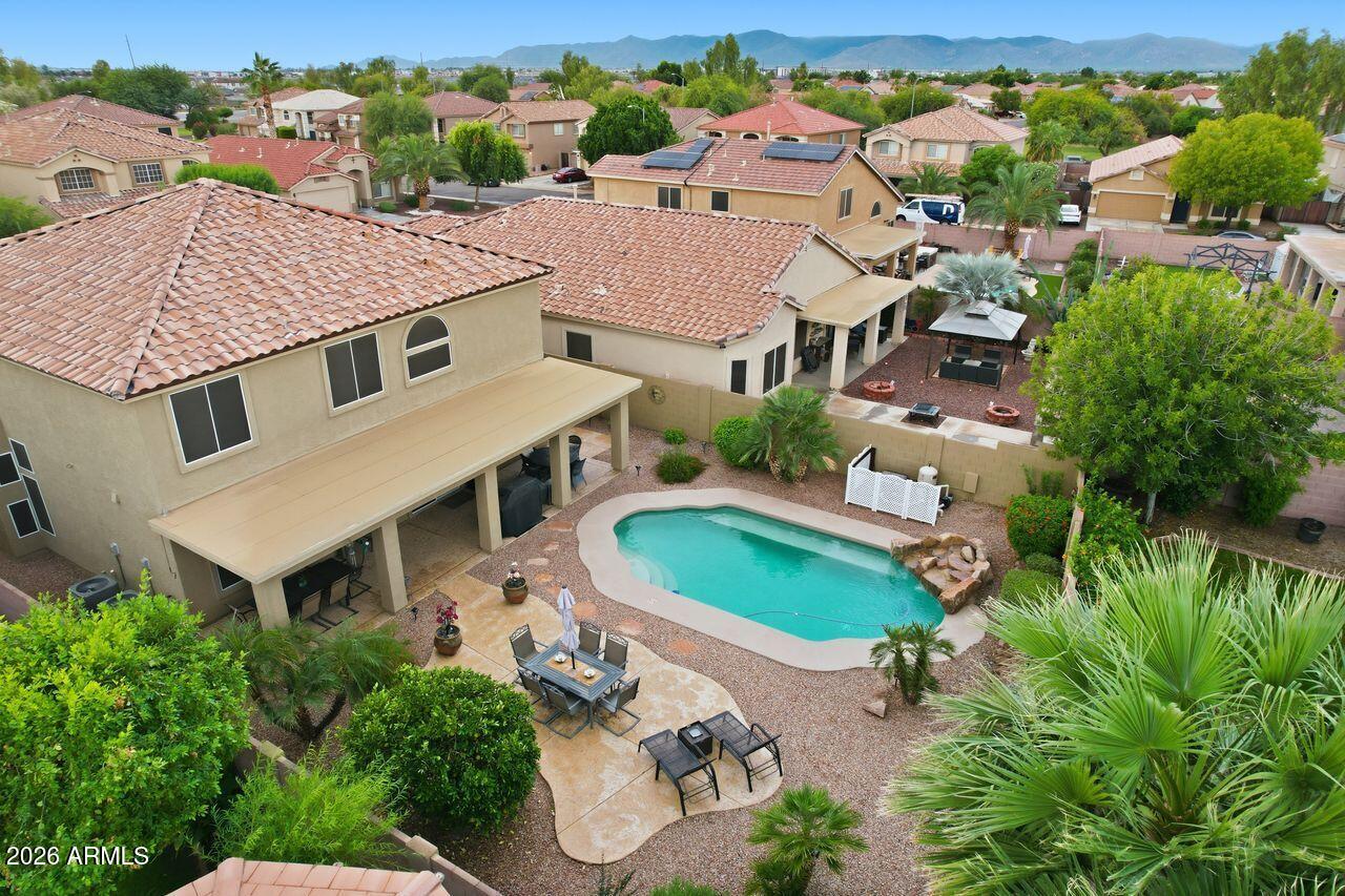 15638 W REDFIELD Road