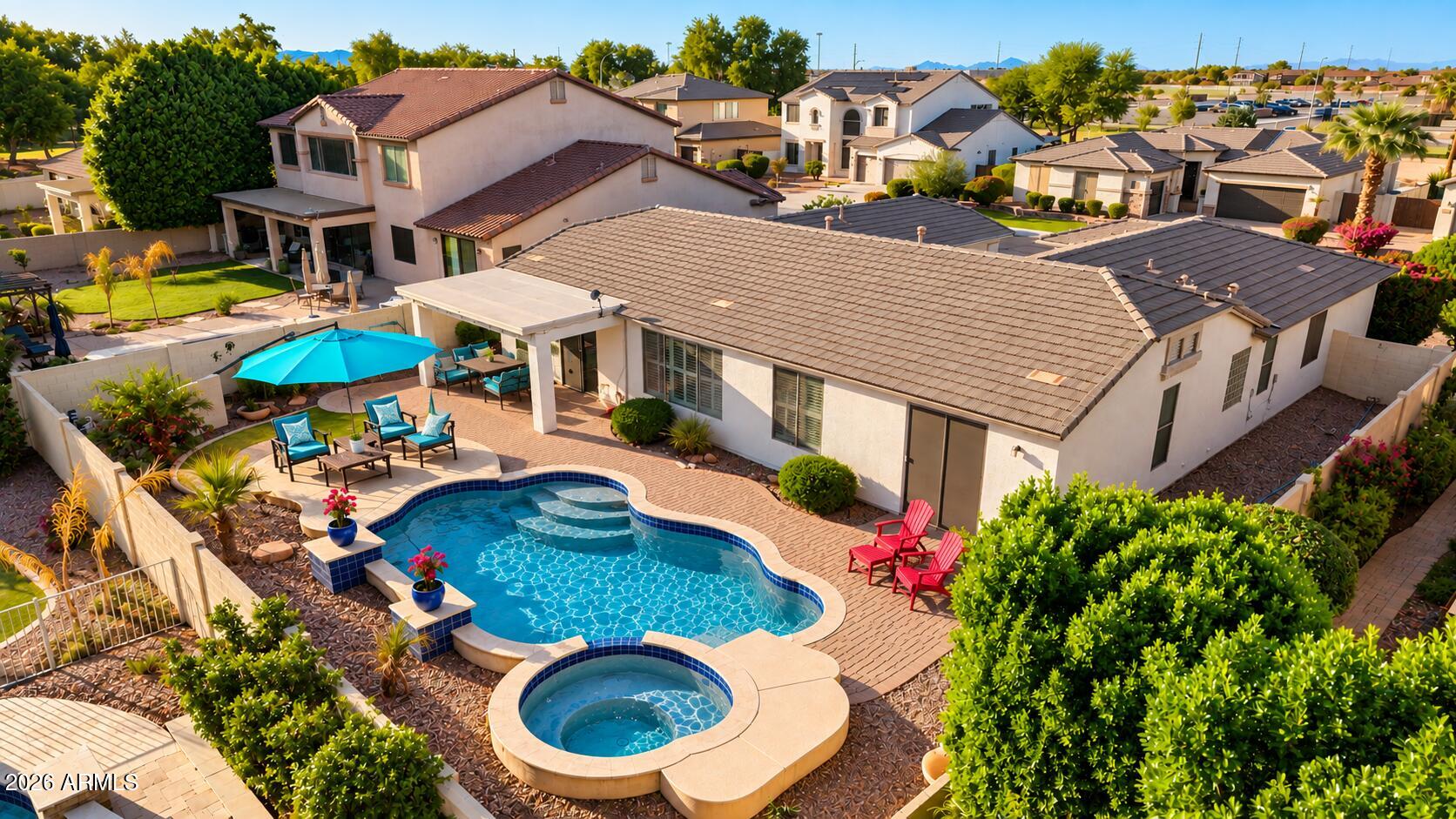 3331 E HORSESHOE Drive