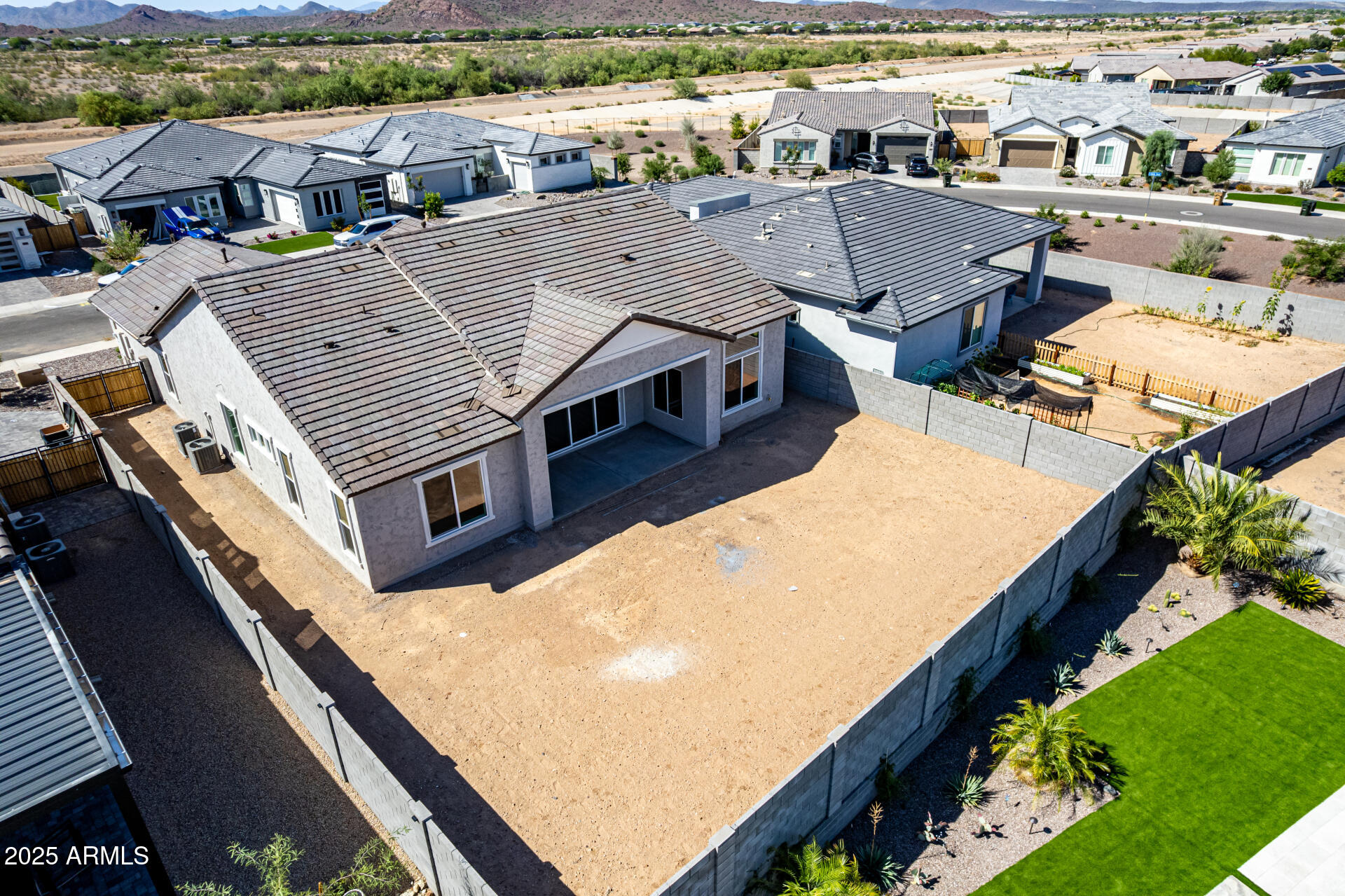 13619 W HACKAMORE Drive