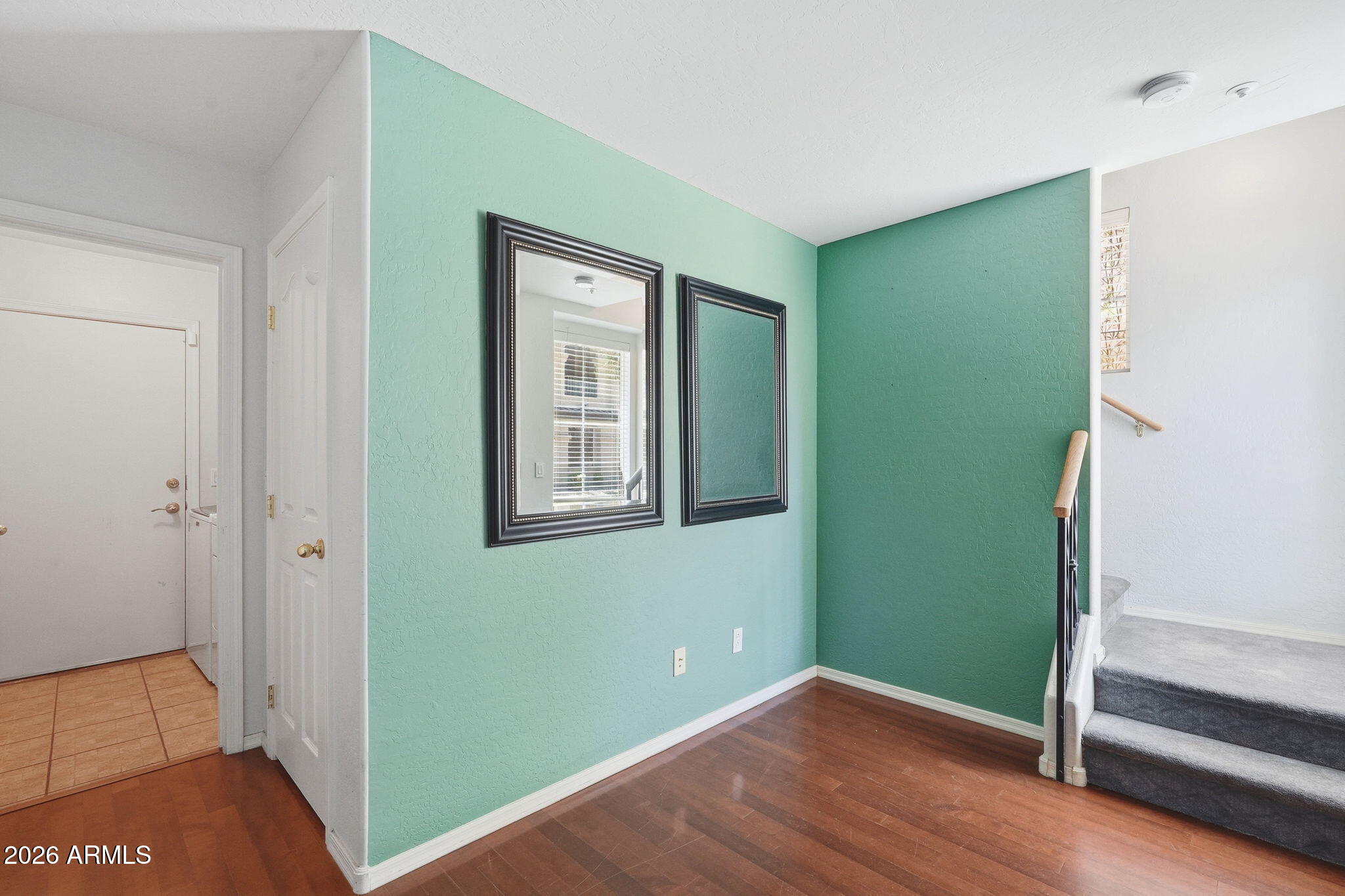 163 W CAMPBELL Court