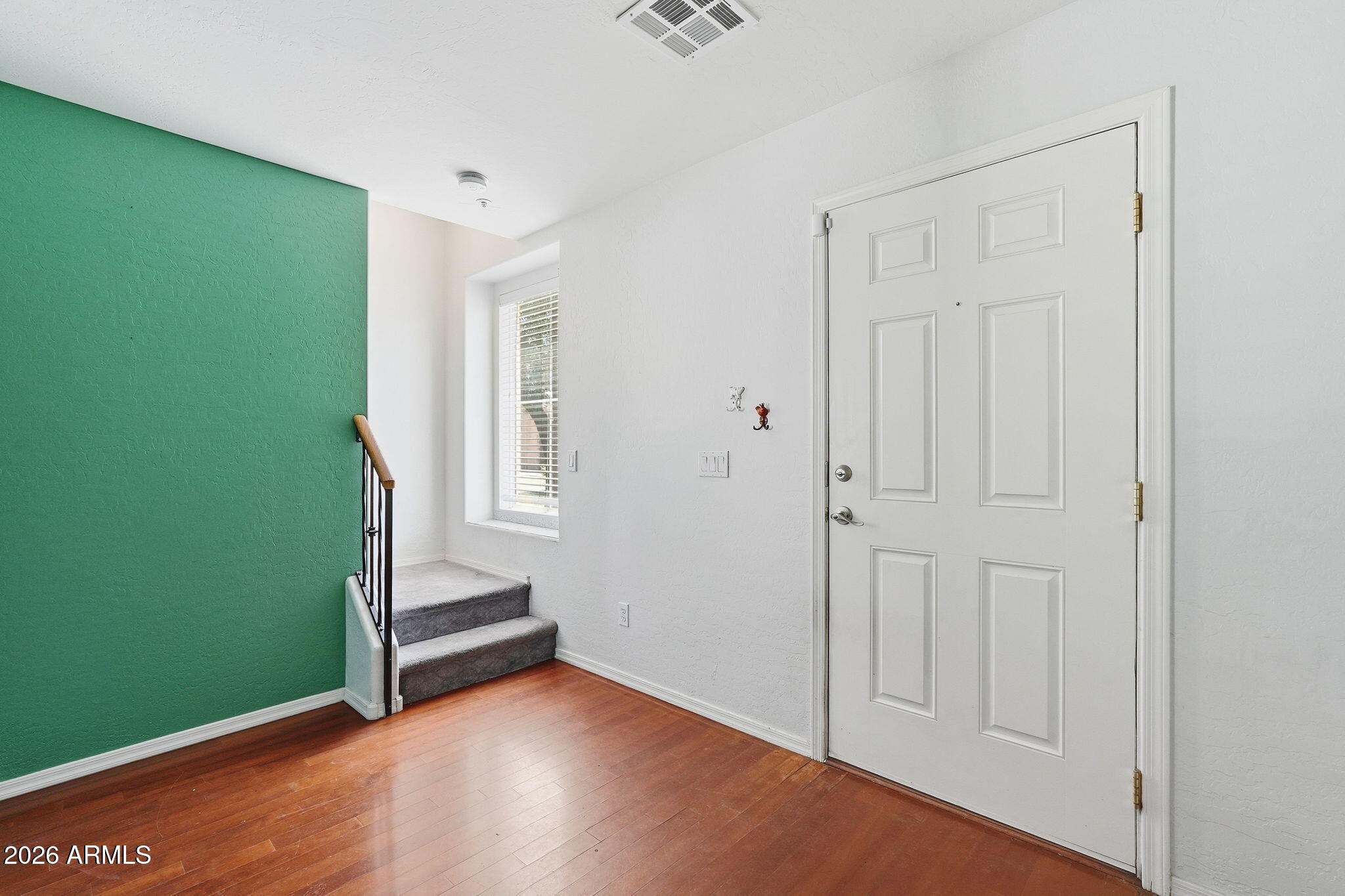 163 W CAMPBELL Court