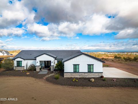 2071 W BUTTE CREEK Boulevard San Tan Valley AZ 85144