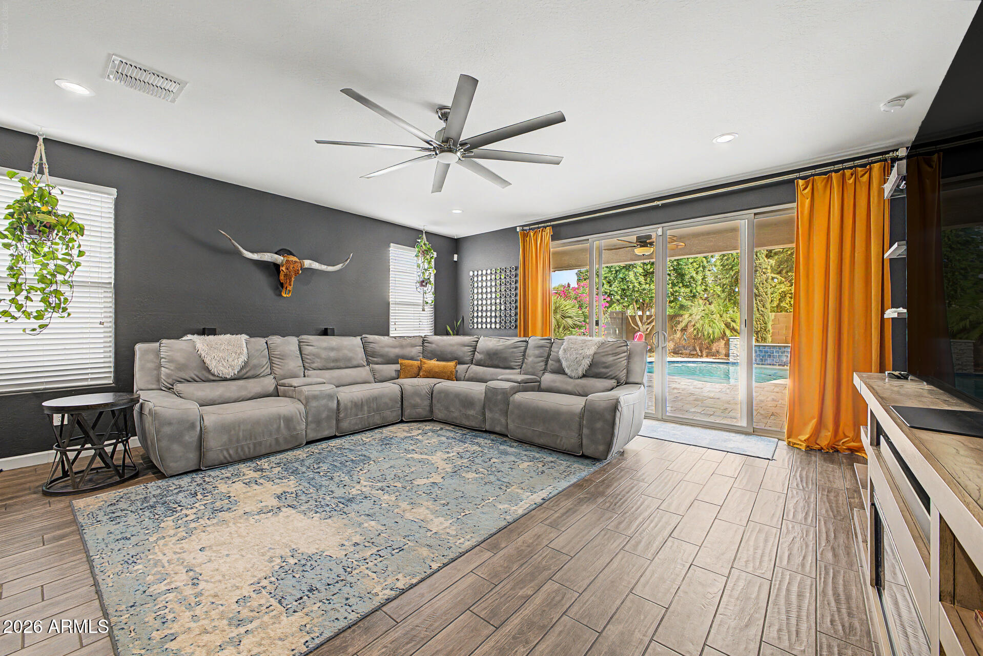 35871 N LOEMANN Drive
