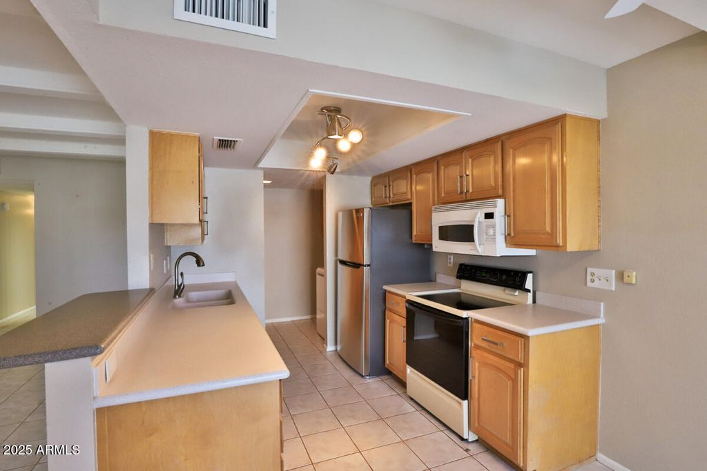 Photo of 7713 E Luke Lane, Scottsdale, AZ 85250 (MLS # 6946428)