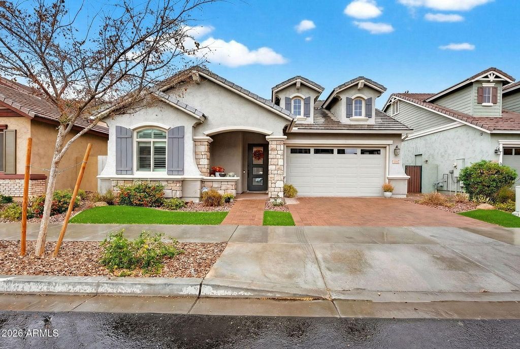 Photo of 4238 E Skousen Street, Gilbert, AZ 85295 (MLS # 6983429)