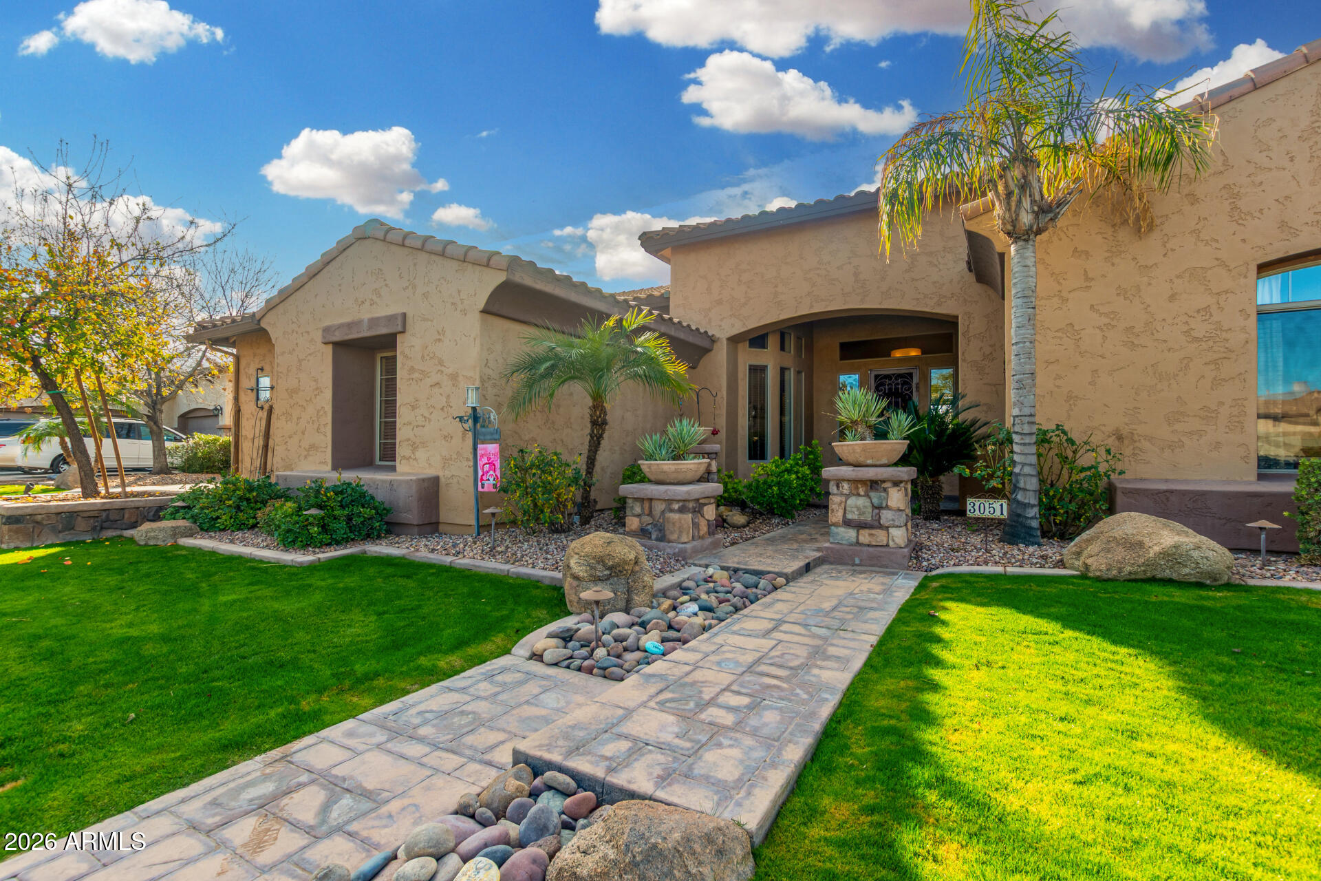 3051 E ELMWOOD Place