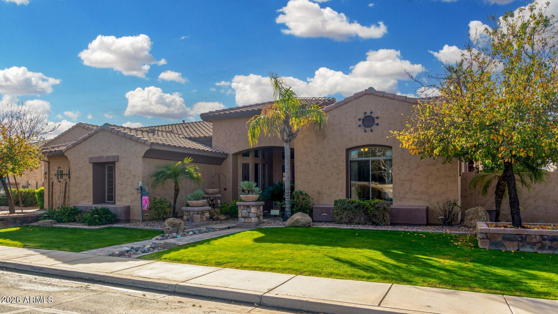 3051 E ELMWOOD Place