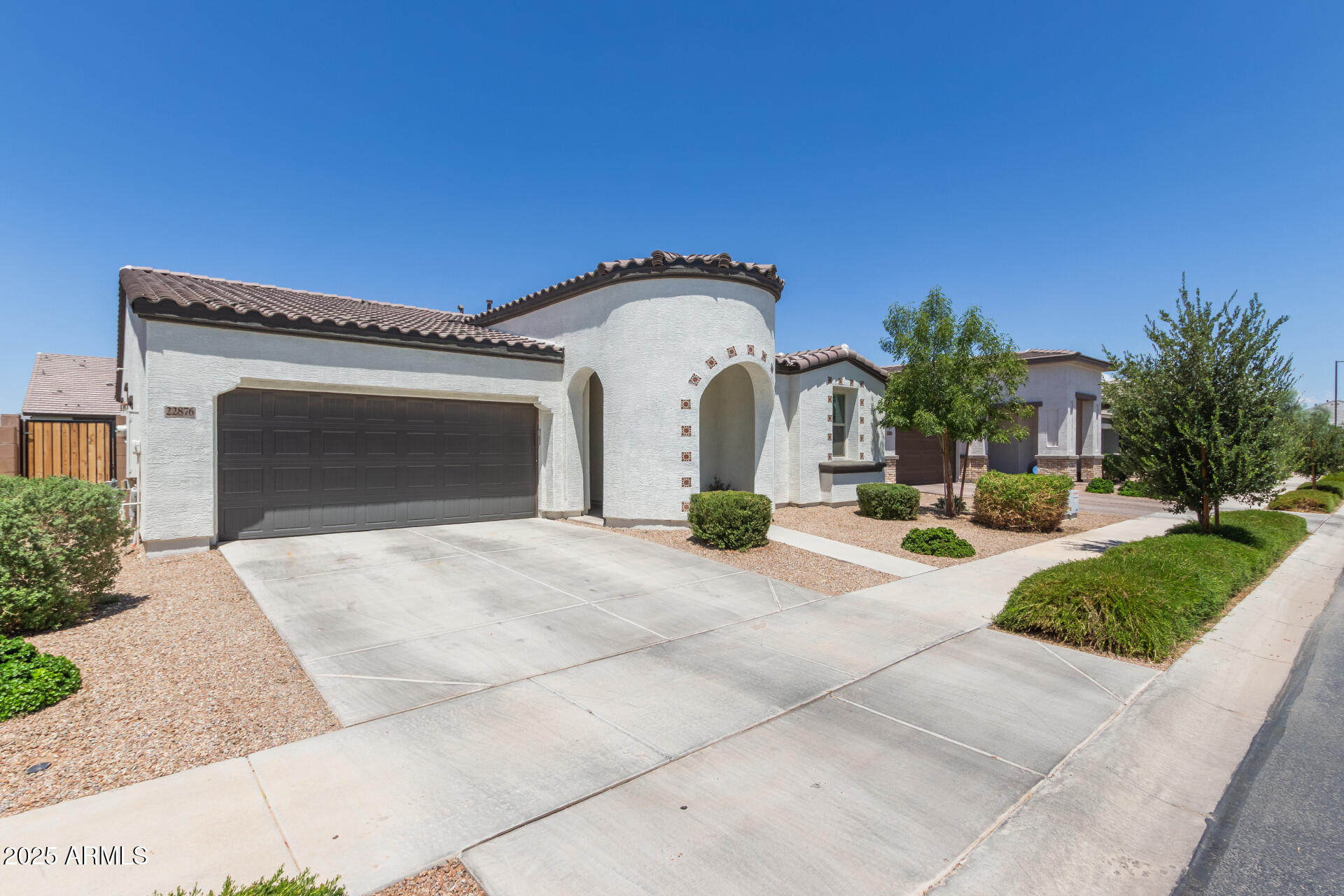 Homes for Sale in Queen Creek Arizona 2 22876 E VIA DEL SOL --