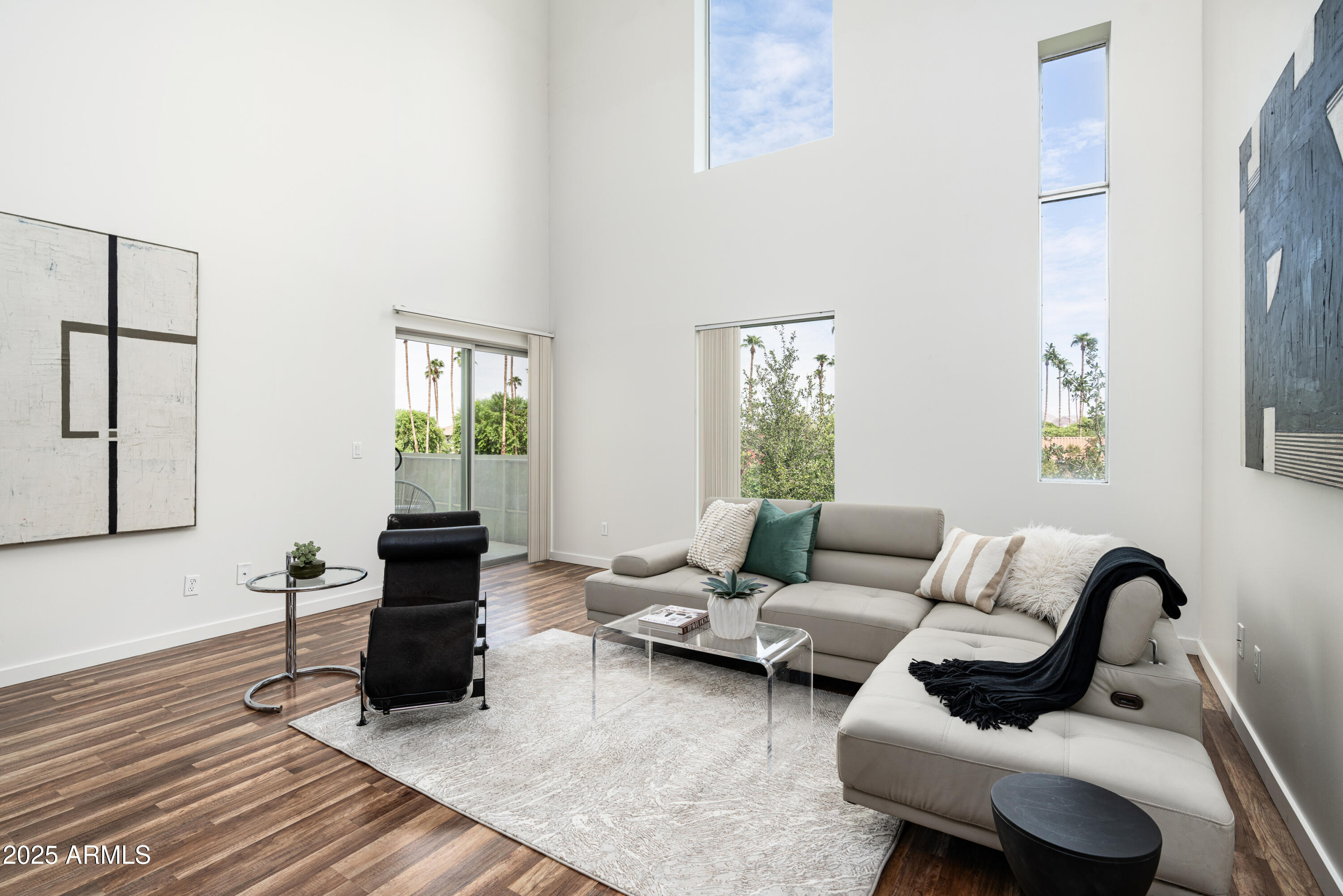 1111 W UNIVERSITY Drive 3012