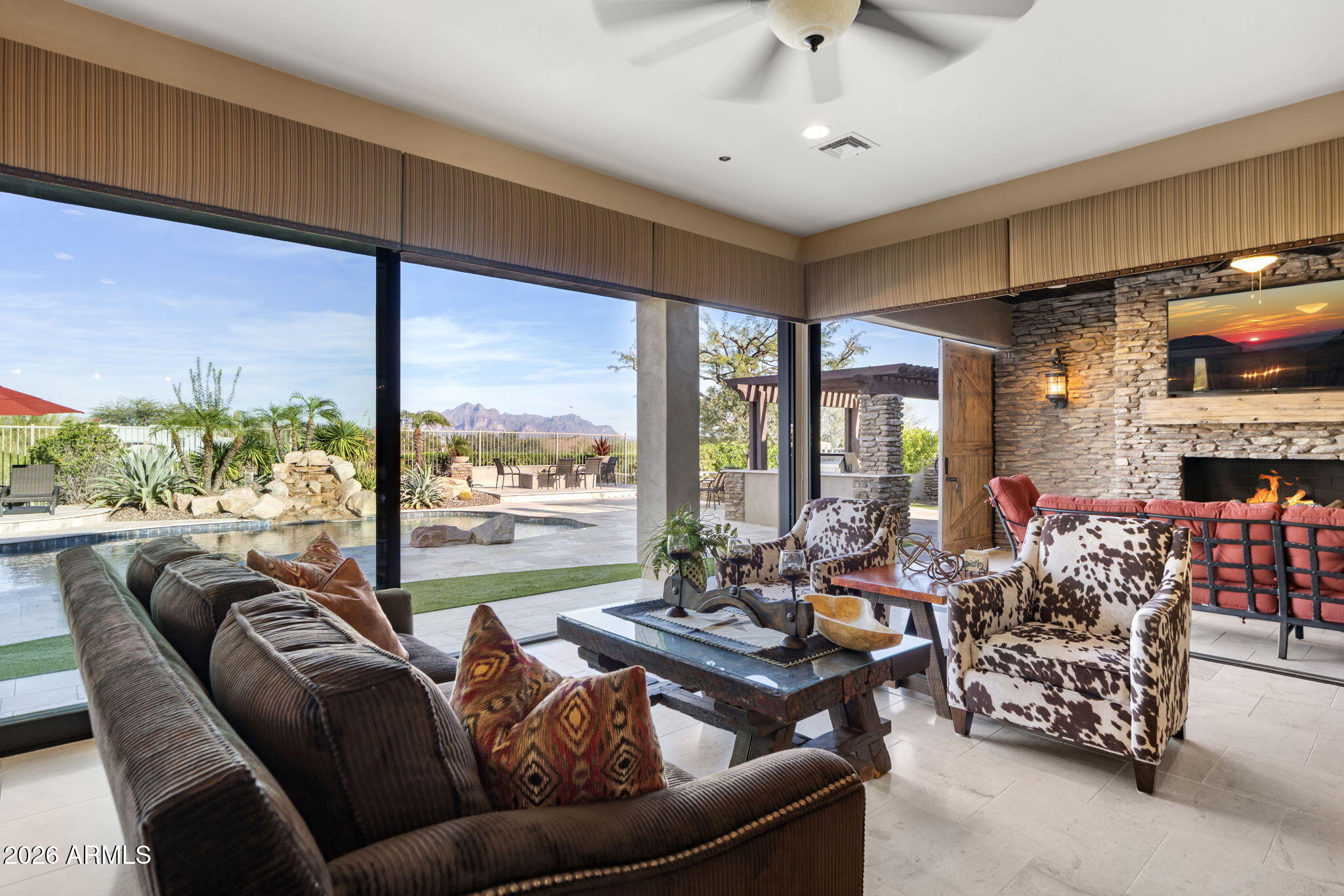 1735 N CERISE Circle