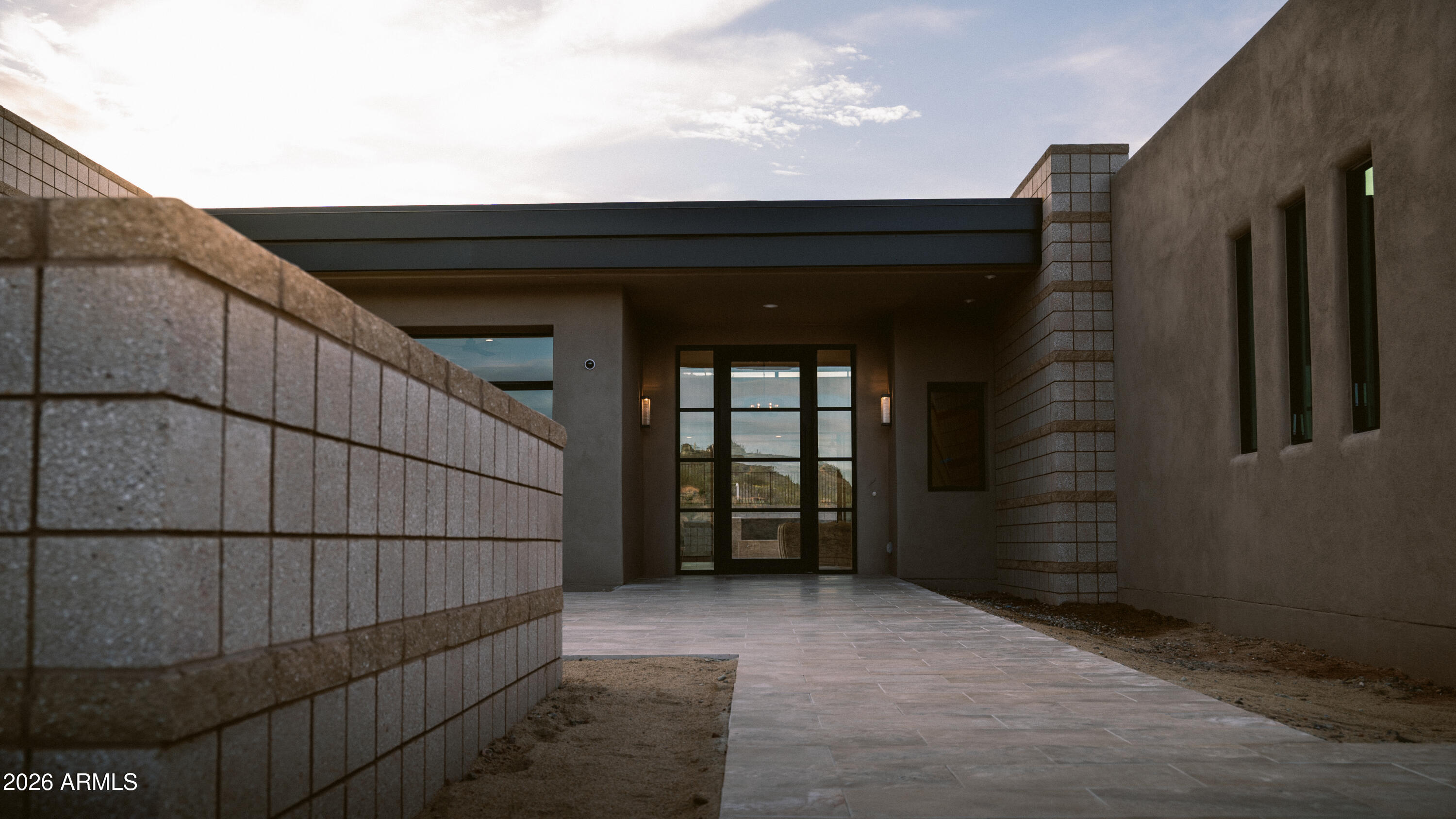 2439 W DONATELLO Drive 16