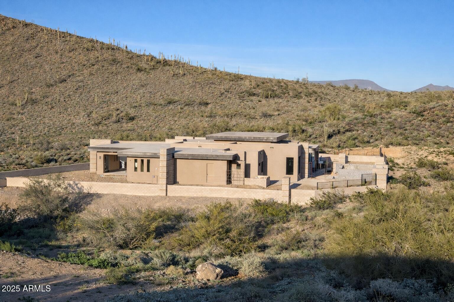 2439 W DONATELLO Drive 16