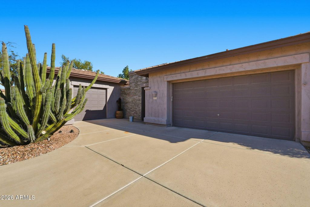 Photo of 4249 S Las Villa Way, Gold Canyon, AZ 85118 (MLS # 6975560)