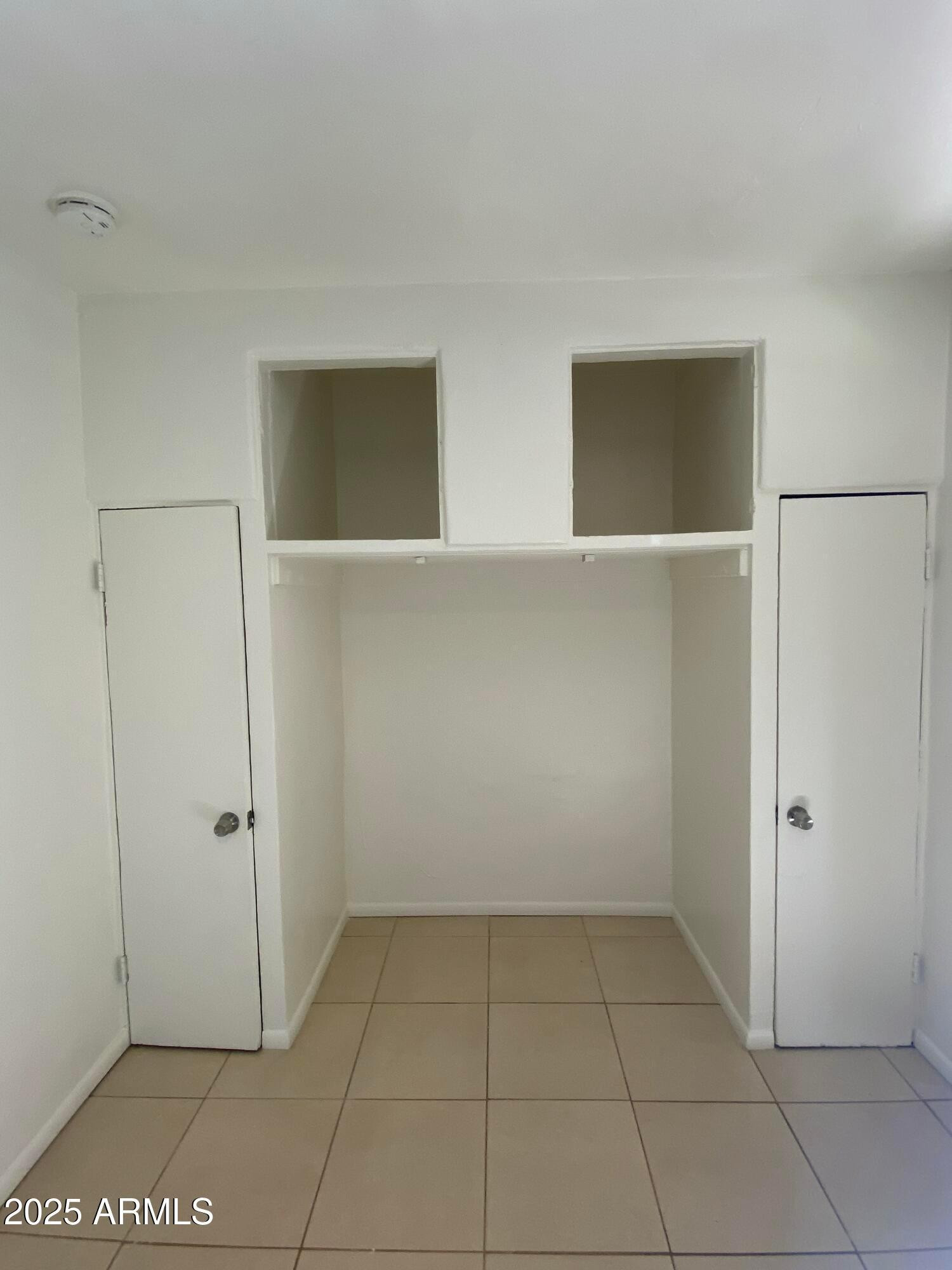 3810 N 9th Place Apt 1