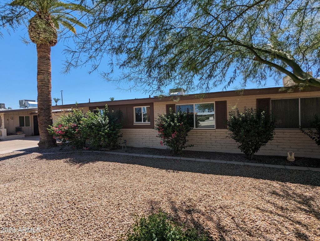 Photo of 10433 W Oakmont Drive, Sun City, AZ 85351 (MLS # 6918509)