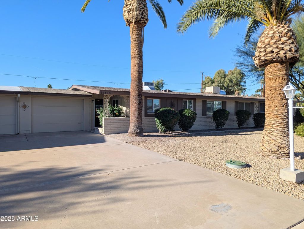 Photo of 10433 W Oakmont Drive, Sun City, AZ 85351 (MLS # 6918509)