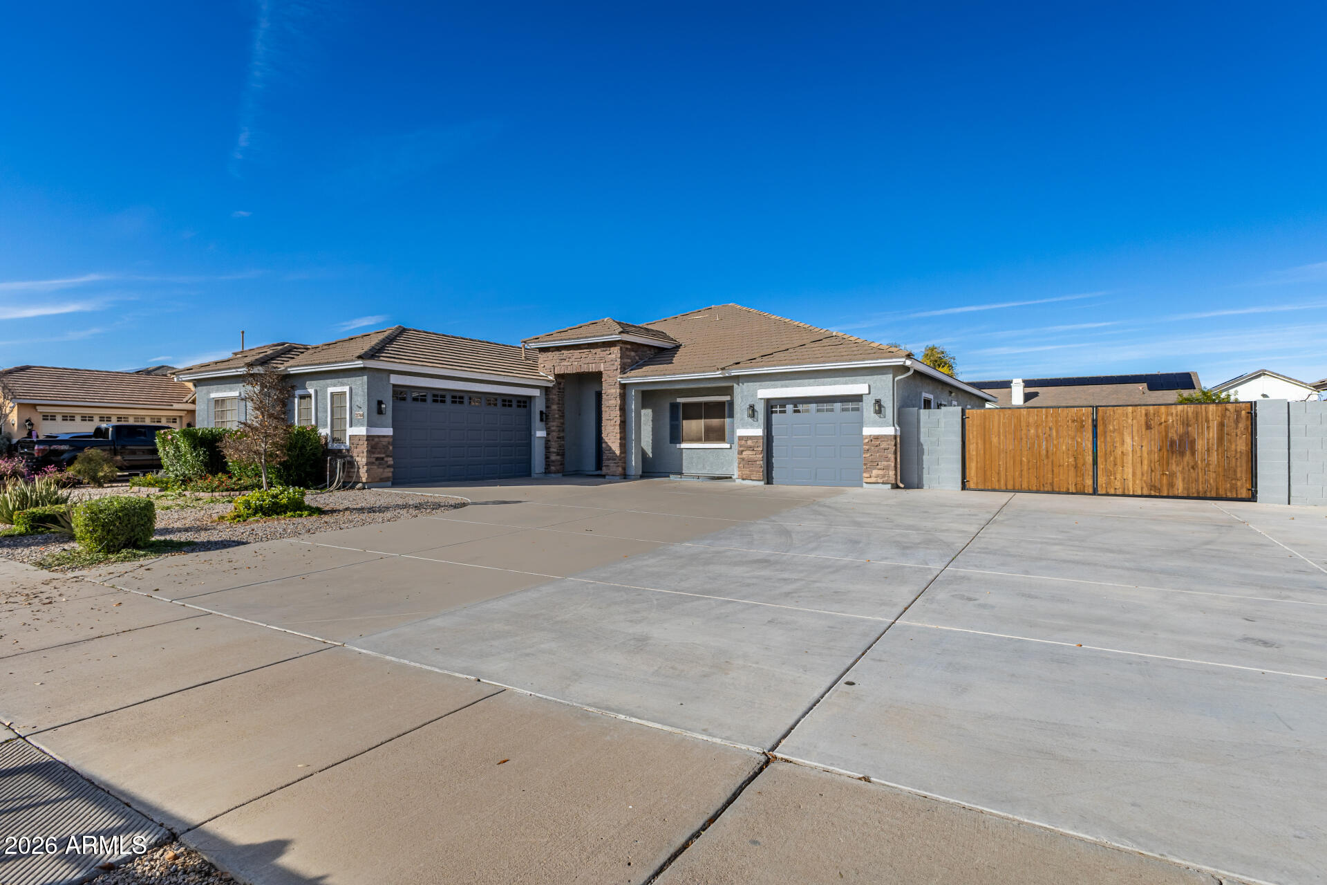 21748 E ESCALANTE Road