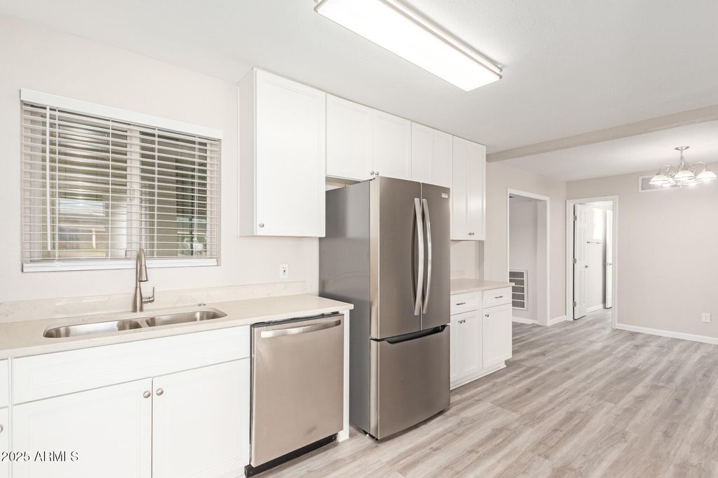 Photo of 655 W Dana Avenue, Mesa, AZ 85210 (MLS # 6931239)