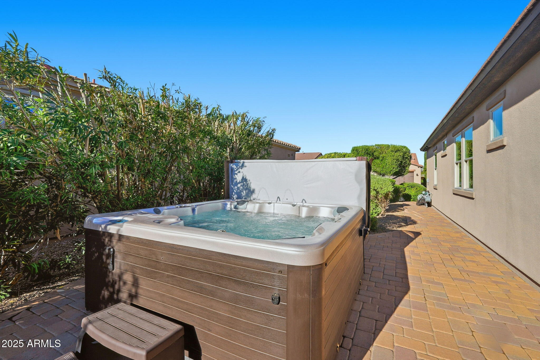 1423 E ARTEMIS Trail