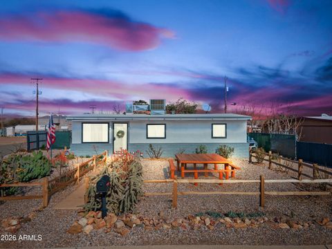 Property photo of 101 E Yuma Street, Huachuca City, AZ 85616