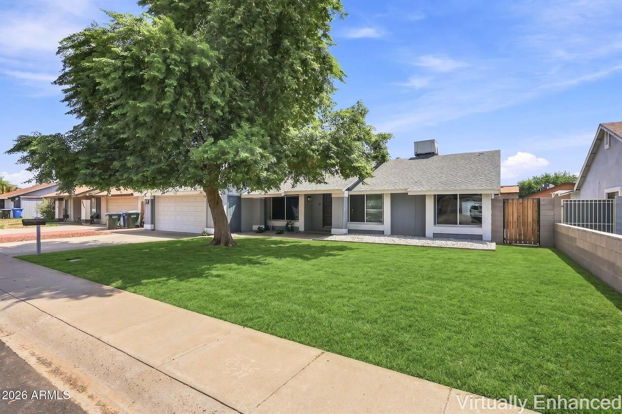 7635 W COLLEGE Drive