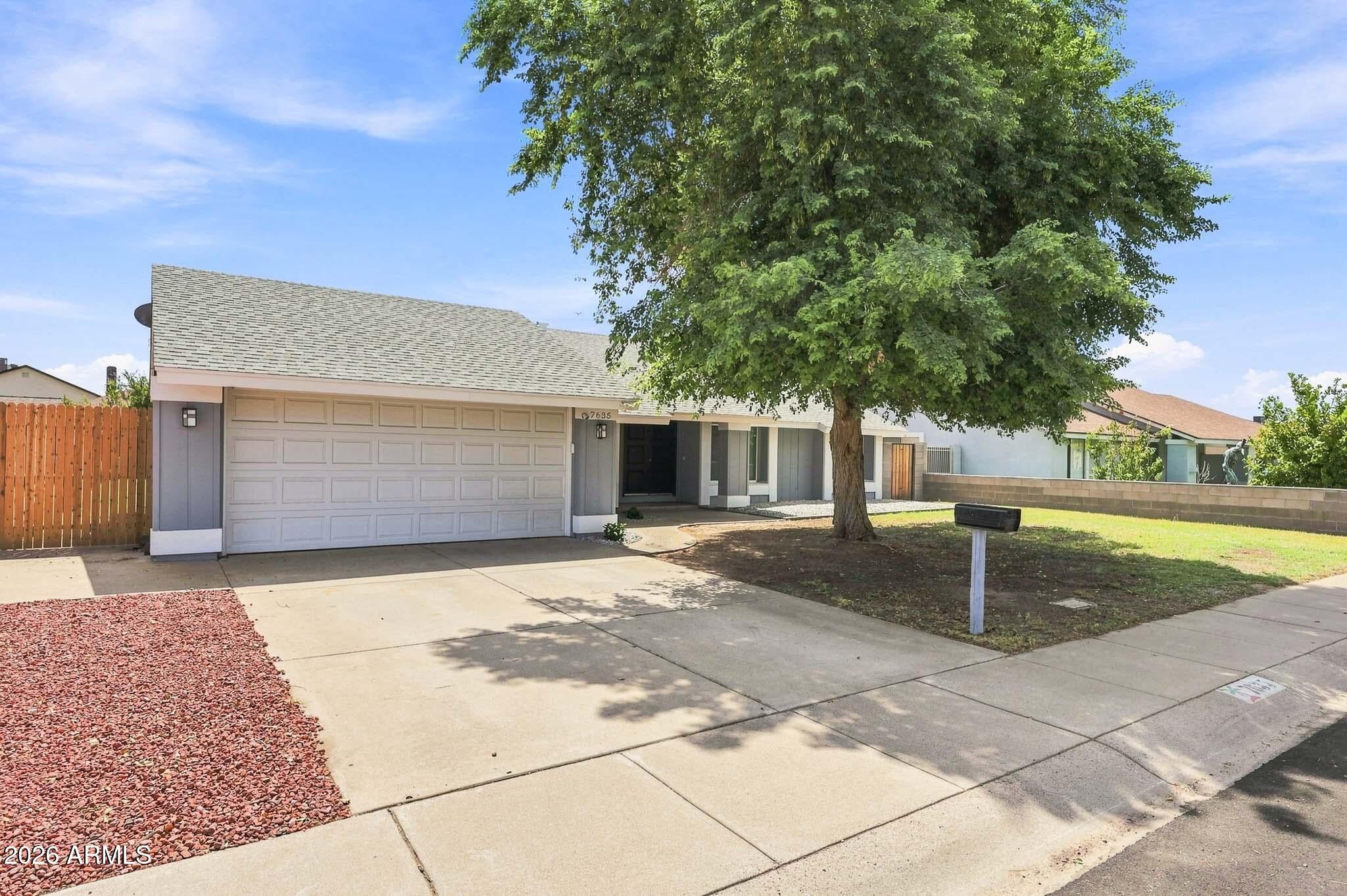 7635 W COLLEGE Drive