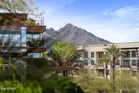 Photo of 7141 E Rancho Vista Drive #5005, Scottsdale, AZ 85251 (MLS # 7081890)