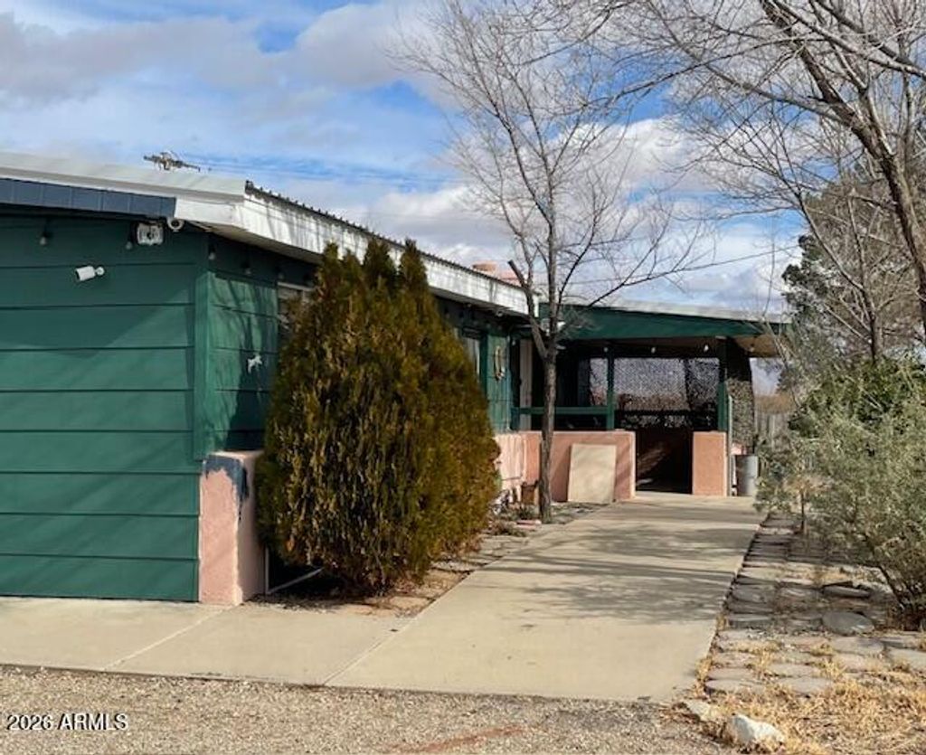 Photo of 1250 N Fort Grant Road, Willcox, AZ 85643 (MLS # 6977763)